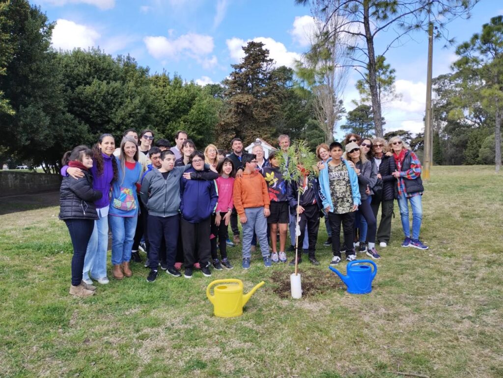 COMPROMISO CON LA EDUCACIÓN AMBIENTAL