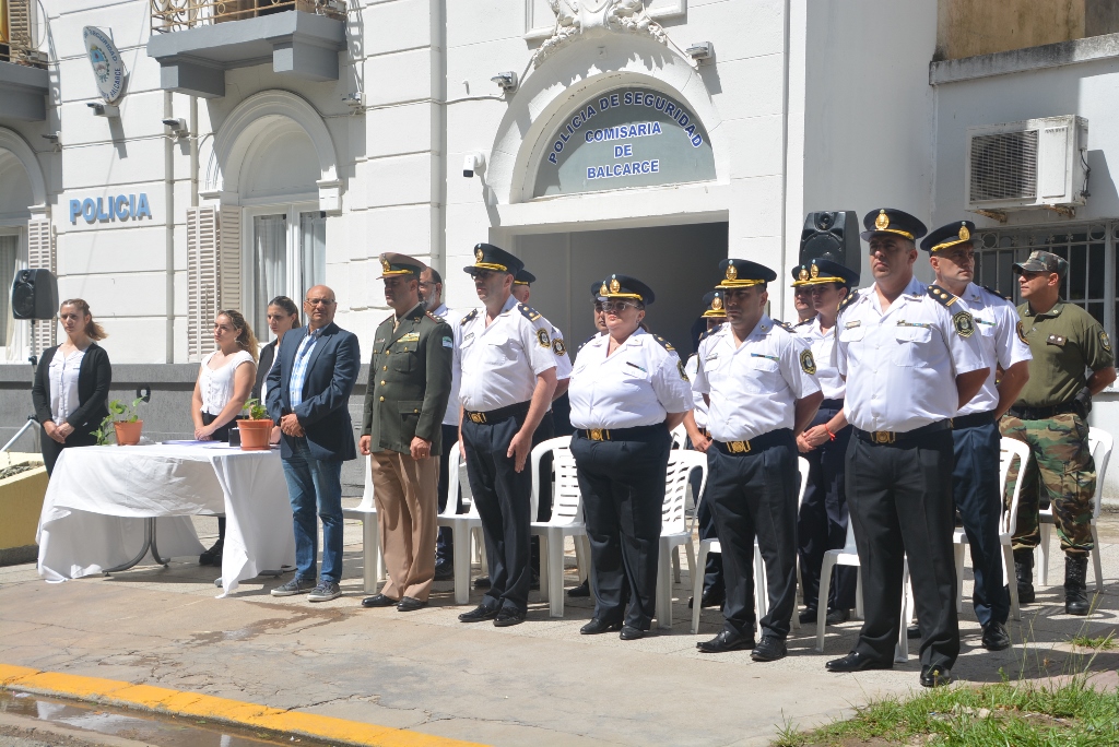 SE REALIZÓ EL ACTO POR EL “DÍA DE LA POLICÍA DE LA PROVINCIA”