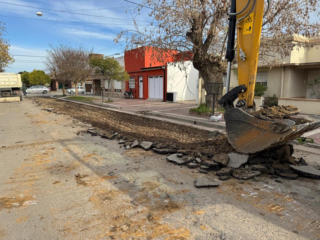 INICIO DE TRABAJOS DE RECUPERACIÓN VIAL EN CALLE 18