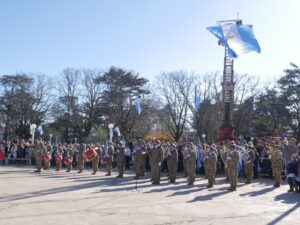 EMOTIVA CONMEMORACIÓN DEL “DÍA DE LA BANDERA” REUNIÓ A LA COMUNIDAD EN PLAZA LIBERTAD