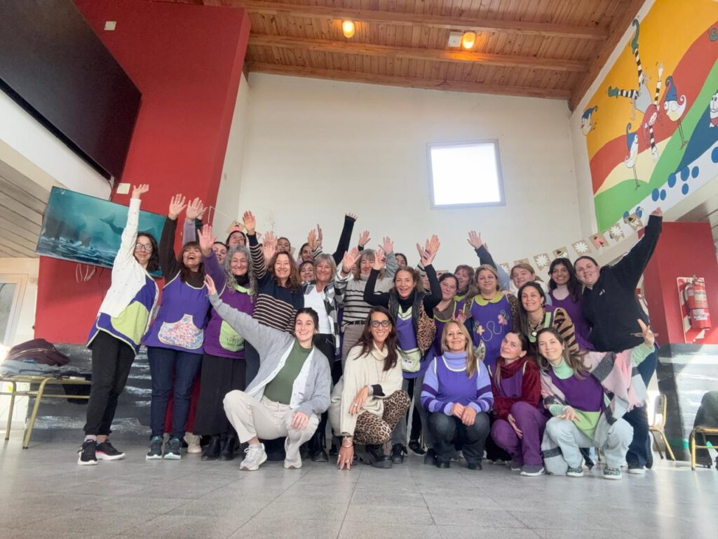 CAPACITACIÓN PARA DOCENTES Y CUIDADORAS DE LAS UDIS