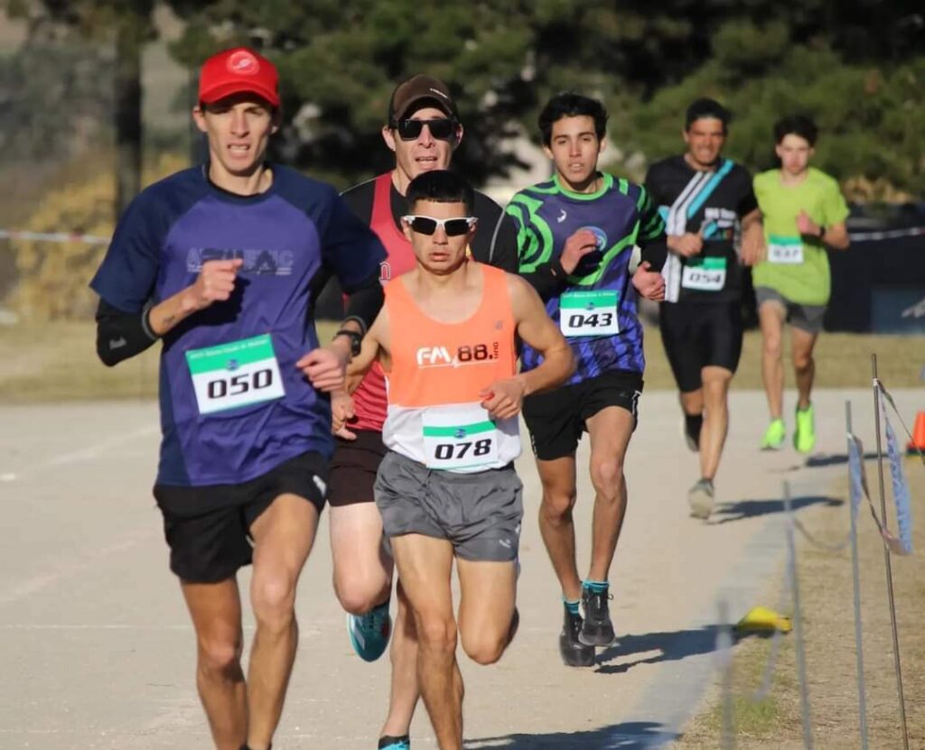 FIESTA DEL ATLETISMO EN EL CERRO