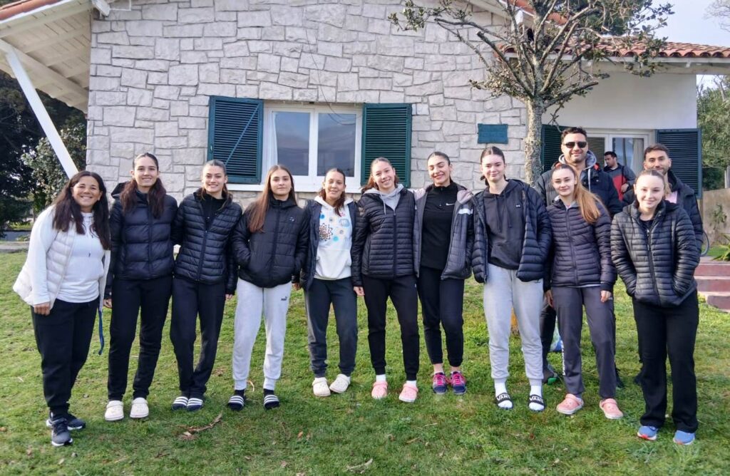 EQUIPO DE VOLEY AL REGIONAL