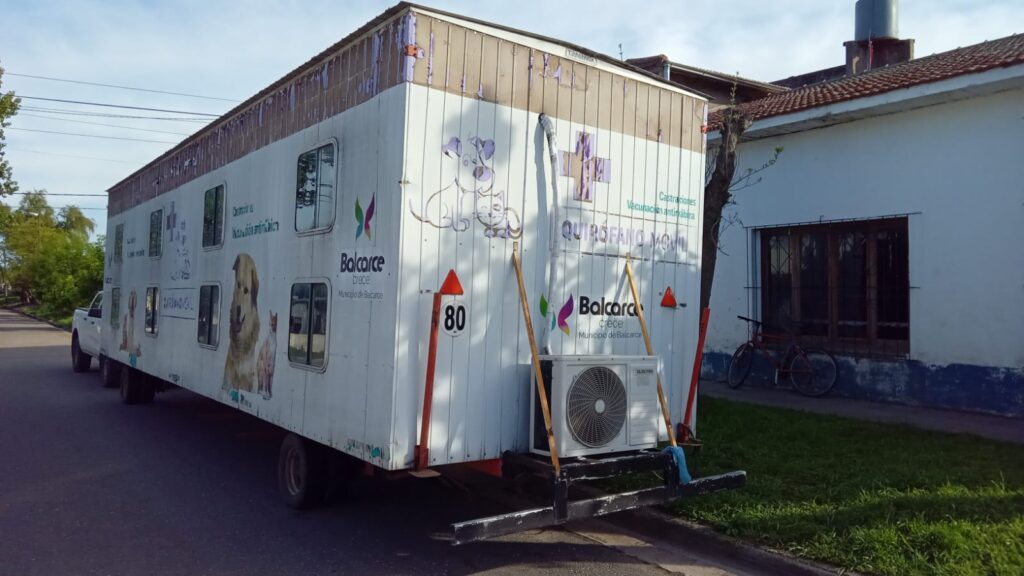 EL QUIRÓFANO MÓVIL CONTINUARÁ UNA SEMANA MÁS EN LA ZONA DE 110 Y 17