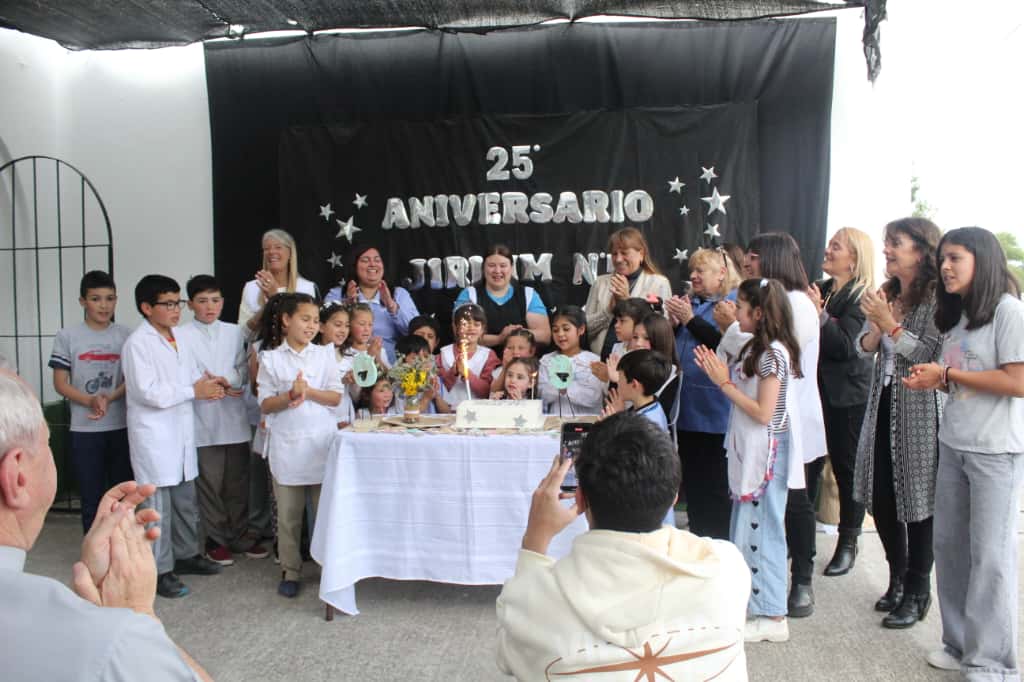 STOPPANI: “CUANDO SE ABRE UN JARDÍN, ES UN MOMENTO QUE MARCA UN FARO DE COMPROMISO, DE EDUCACIÓN, DE CRECIMIENTO Y DE ESPERANZA”