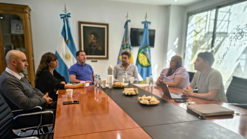 EJEMPLO EN POLÍTICAS DE ACCESO A LA TIERRA