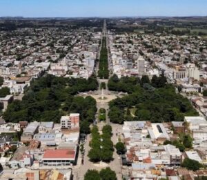 RECONOCIMIENTO A QUIENES CONSTRUYEN DÍA A DÍA EL CRECIMIENTO DE BALCARCE