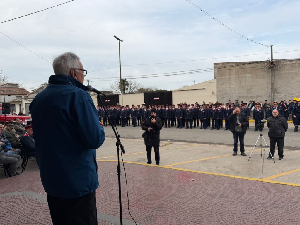 BALCARCE HOMENAJEÓ A SUS HÉROES DE TODOS LOS DÍAS EN EL DÍA DEL BOMBERO VOLUNTARIO