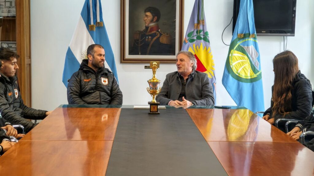 LA ESCUELA MUNICIPAL DE BÁSQUET FUE RECONOCIDA TRAS CONSAGRARSE CAMPEONA EN EL TORNEO PREPARACIÓN
