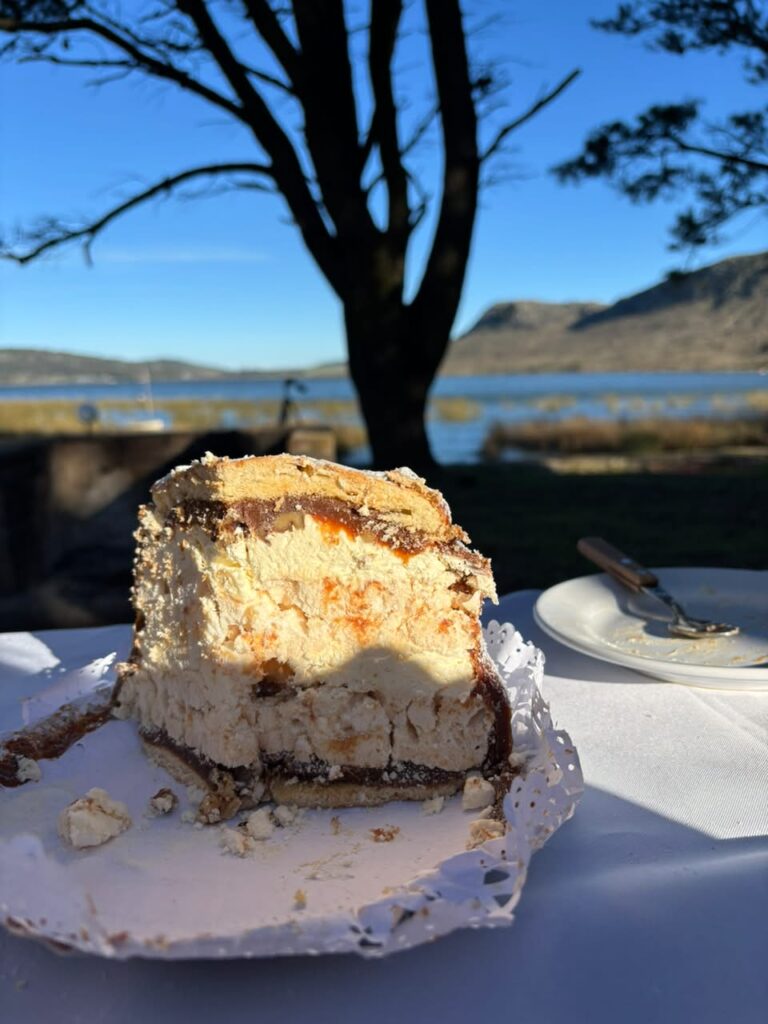 BALCARCE MOSTRÓ SUS ATRACTIVOS TURÍSTICOS Y GASTRONÓMICOS EN “PARAÍSO NATURAL”