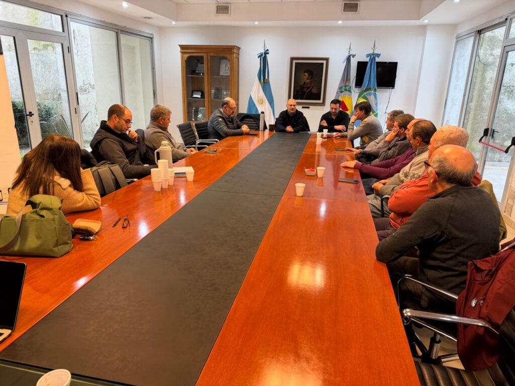 NUEVA REUNIÓN POR SEGURIDAD CON INSTITUCIONES DE LA CIUDAD