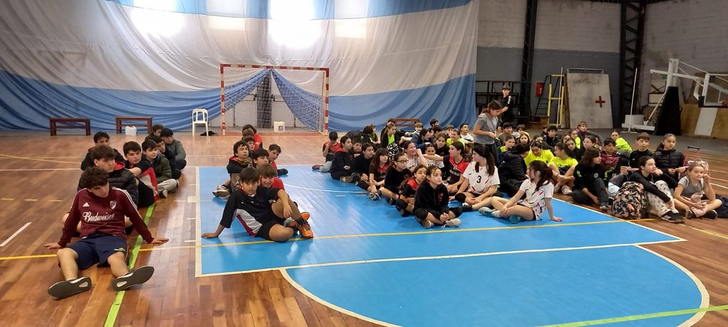 VICTORIAS DE BALCARCE HANDBALL EN MAR DEL PLATA