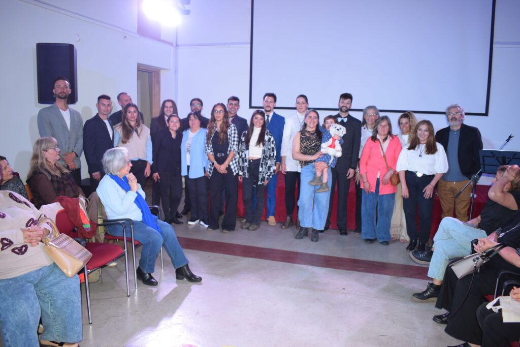EXITOSO Y CONCURRIDO DESFILE A BENEFICIO DEL HOGAR “PINTO”